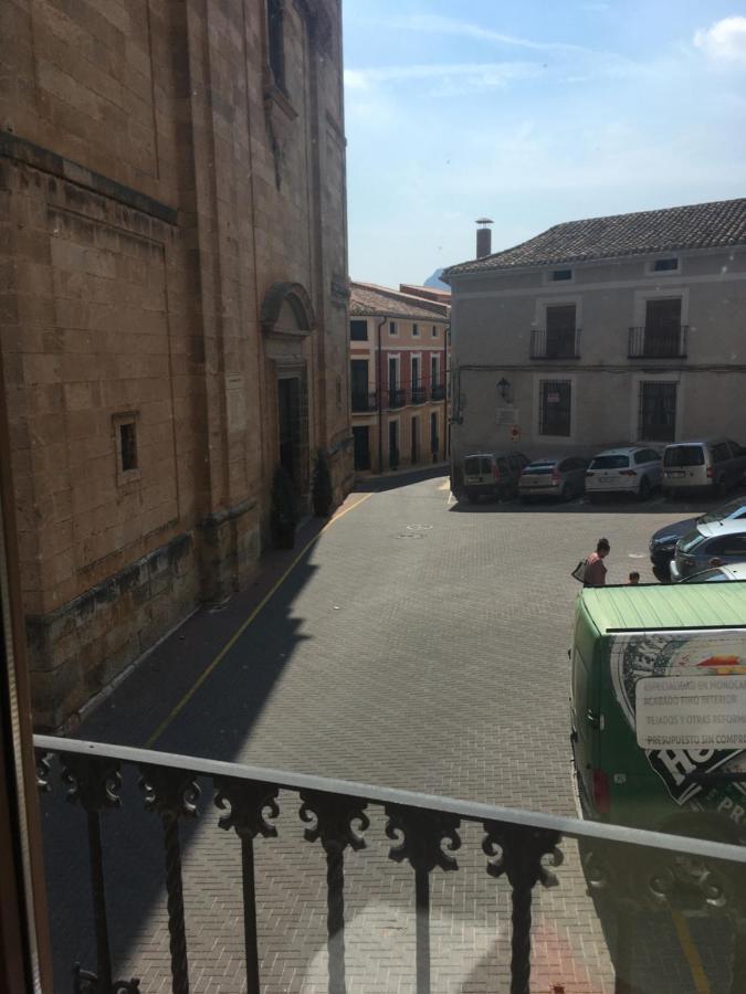 Casa Rural Puerta De La Iglesia Elche de la Sierra Luaran gambar