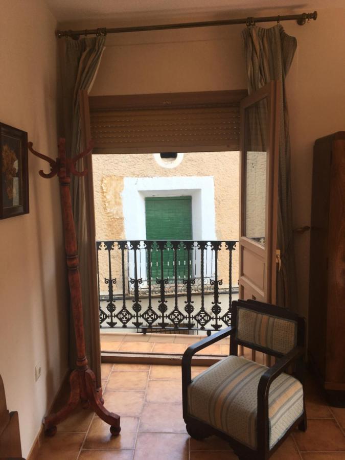 Casa Rural Puerta De La Iglesia Elche de la Sierra Luaran gambar